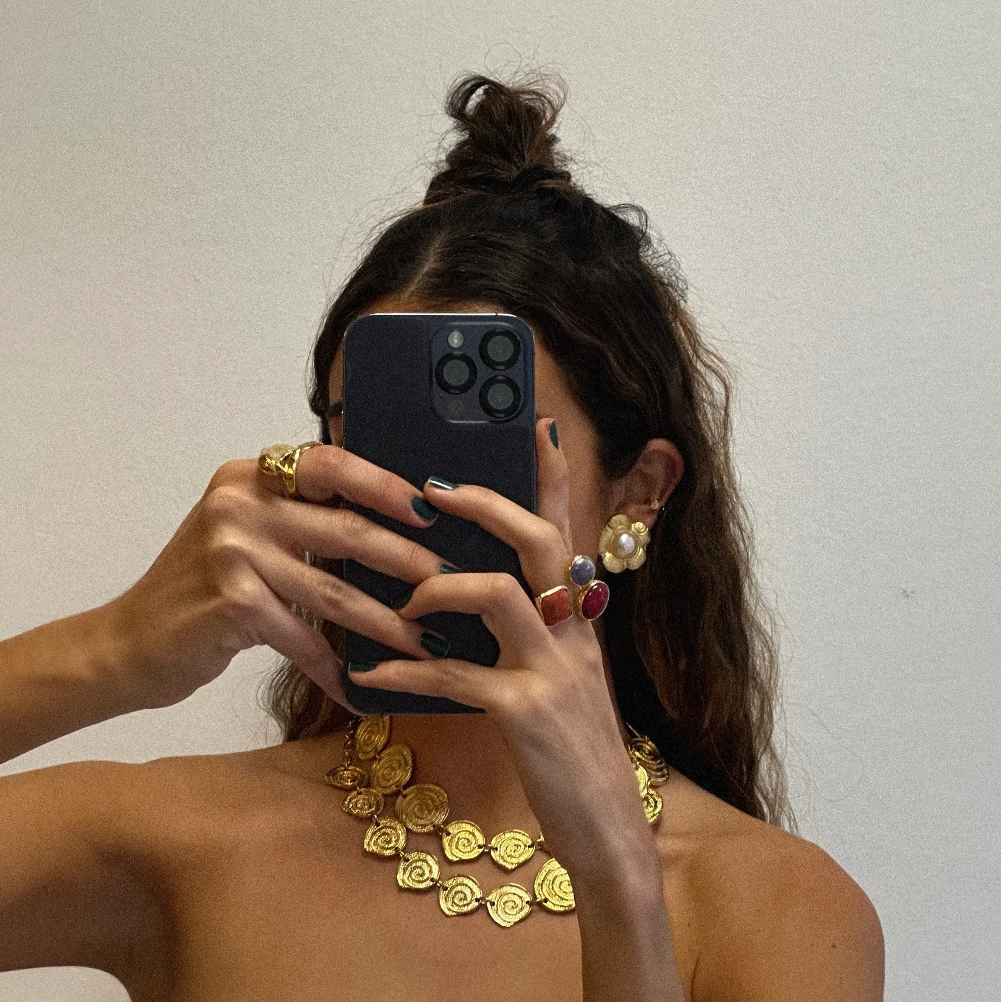 Susmie's Avant-garde Red Ring< Stone | Golden