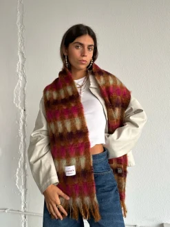 Susmie's Brown Eyed Girl Scarf< Scarves | Scarves