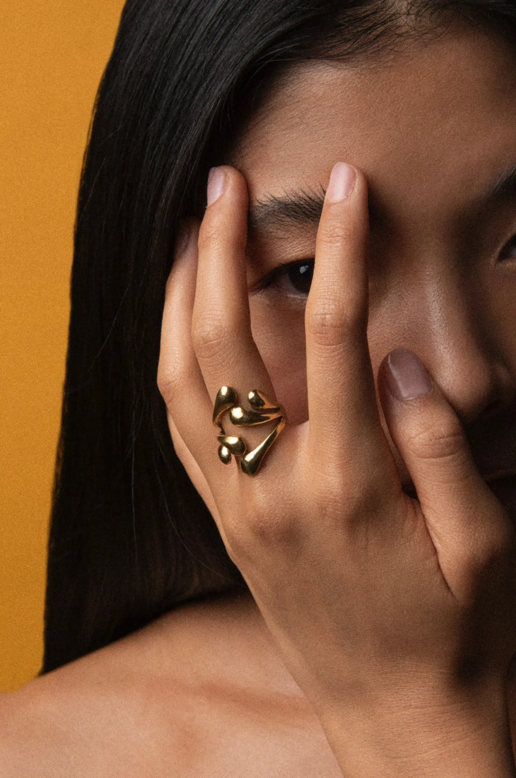 Susmie's Bulerias Ring< Golden