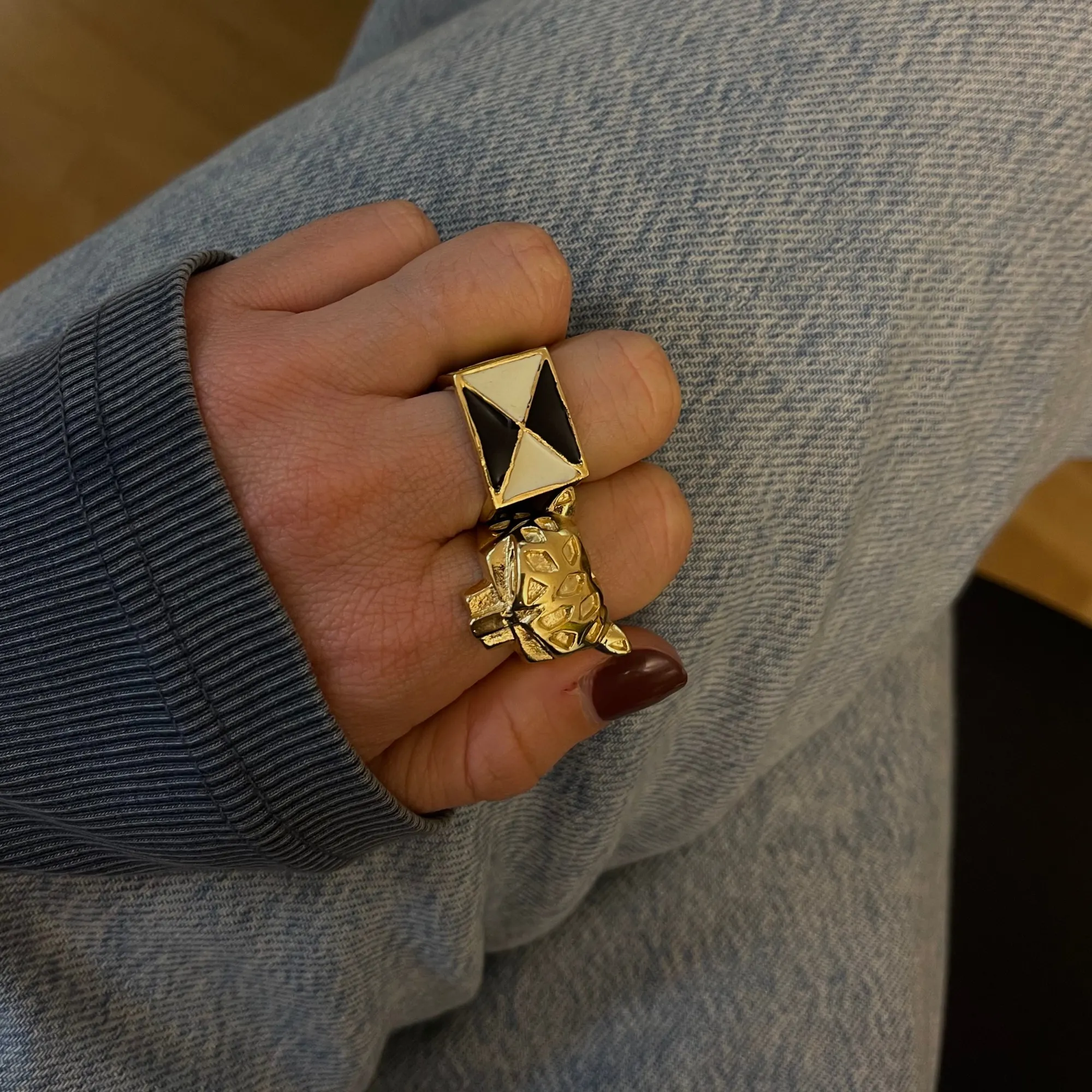 Susmie's Cheetah Girls Ring< Golden