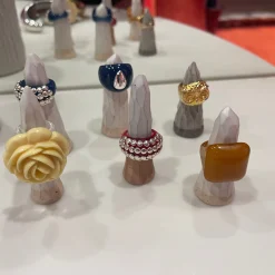 Susmie's Chestnut Ring< Resin