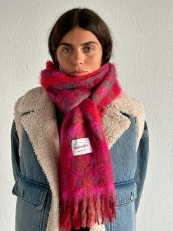 Susmie's Crucify your Mind Scarf< Scarves | Scarves