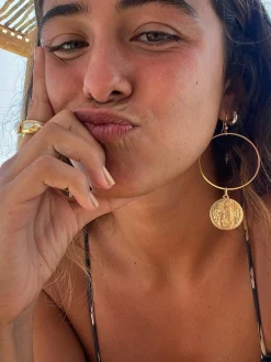 Susmie's Cyprus Earrings< Golden