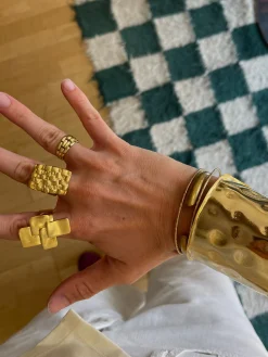 Susmie's Freddy Ring< Golden