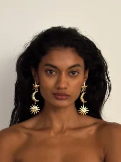 Susmie's Galaxy Earrings< Golden