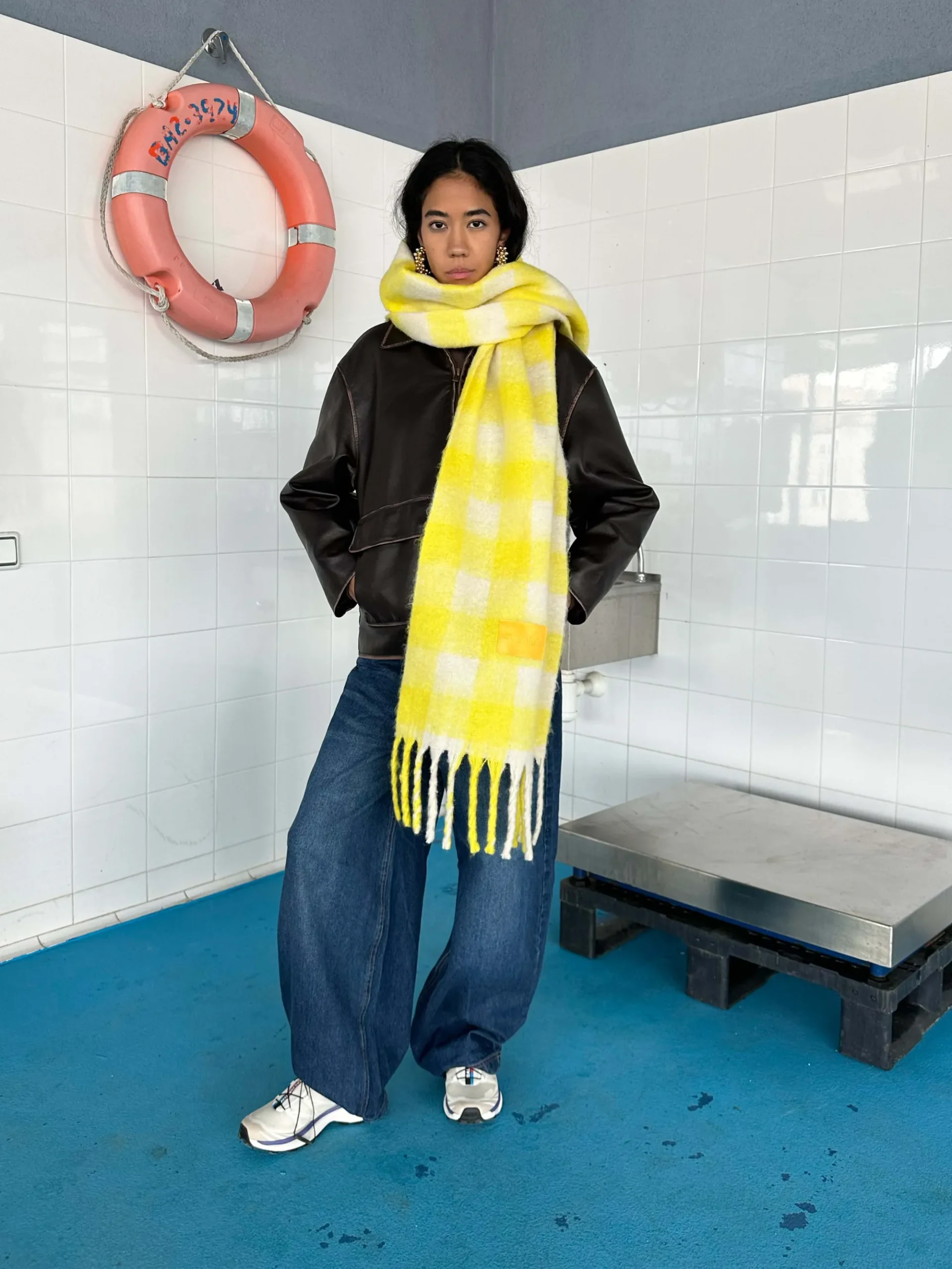 Susmie's Galway - Yellow Scarf< Scarves | Scarves