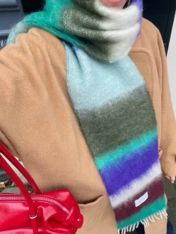 Susmie's I Only See Him As a Friend Scarf< Scarves | Scarves