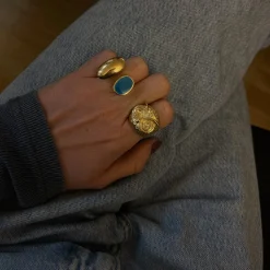 Susmie's Insomnia Ring< Golden