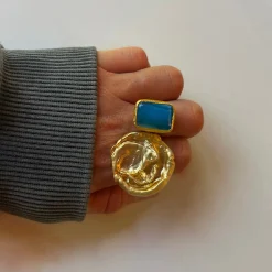 Susmie's Johnny Cash Ring< Golden