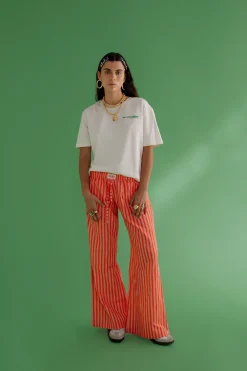 Susmie's Él Vino y Él Adiós T-shirt< Tops