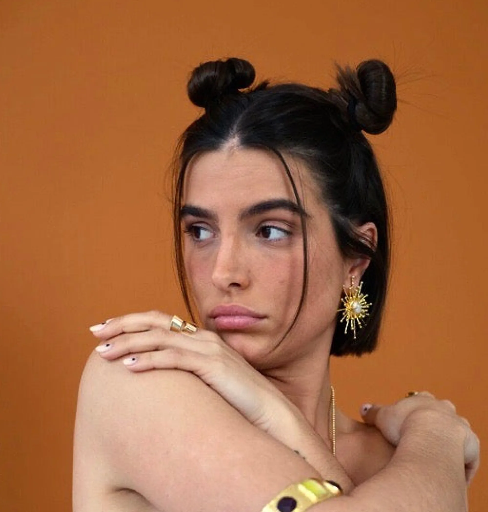 Susmie's La Mangüeleña - Earrings< Golden