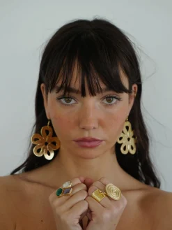 Susmie's Mami ha florío - Small Size Earrings< Golden