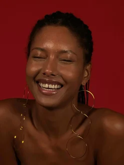 Susmie's Maxi Leo earrings< Golden