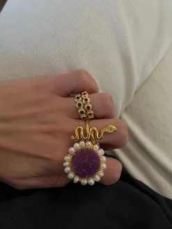 Susmie's NOMEOLVIDES Ruby Ring< Stone | Golden