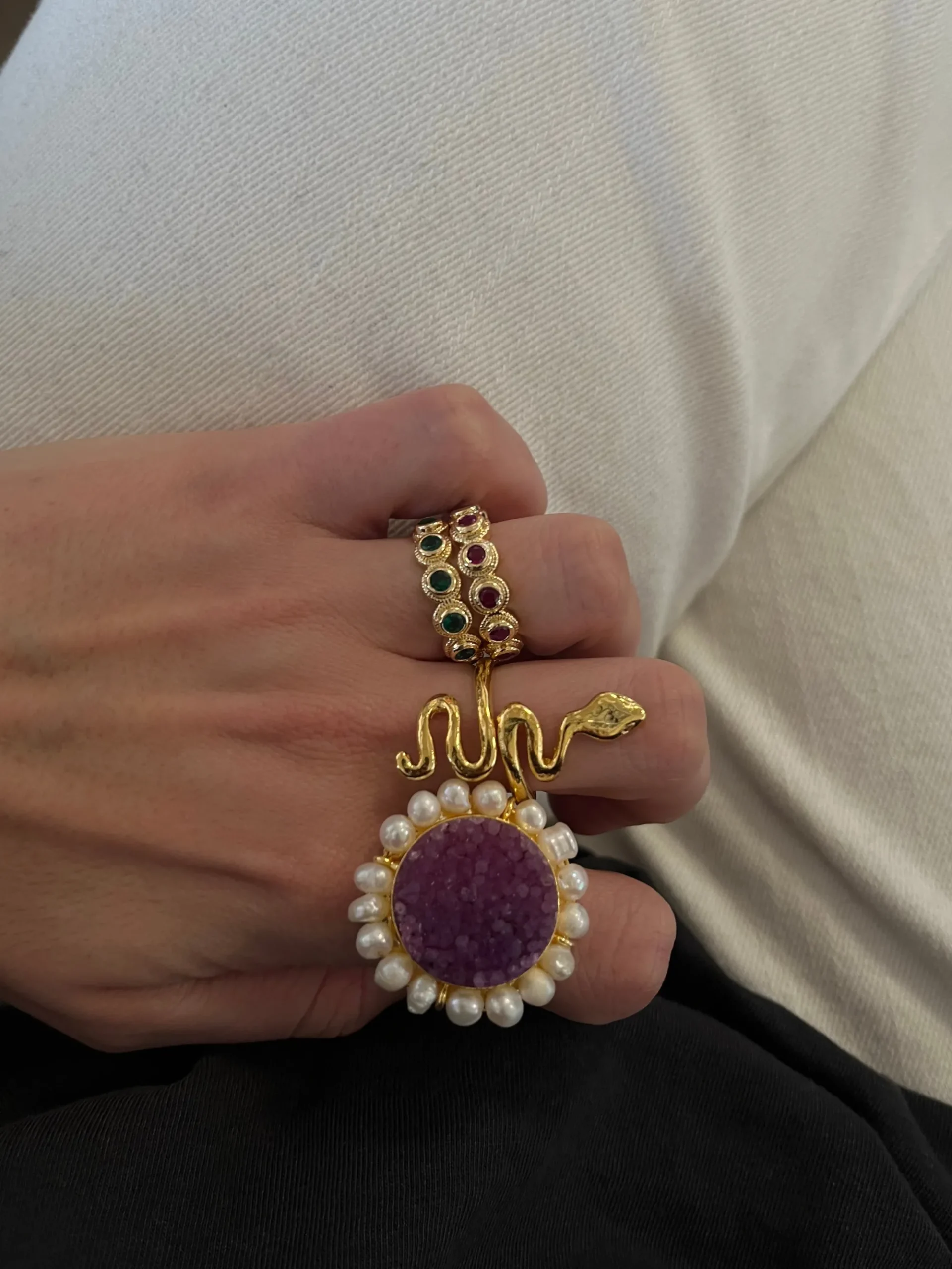 Susmie's NOMEOLVIDES Ruby Ring< Stone | Golden