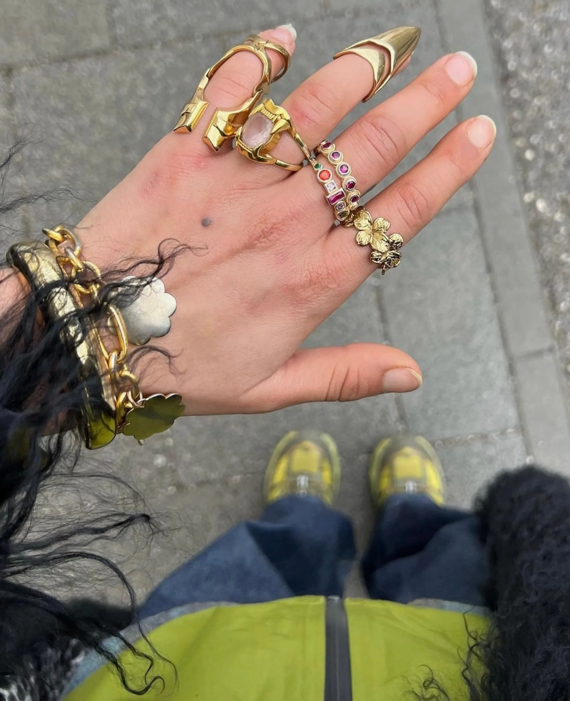 Susmie's NOMEOLVIDES Ruby Ring< Stone | Golden