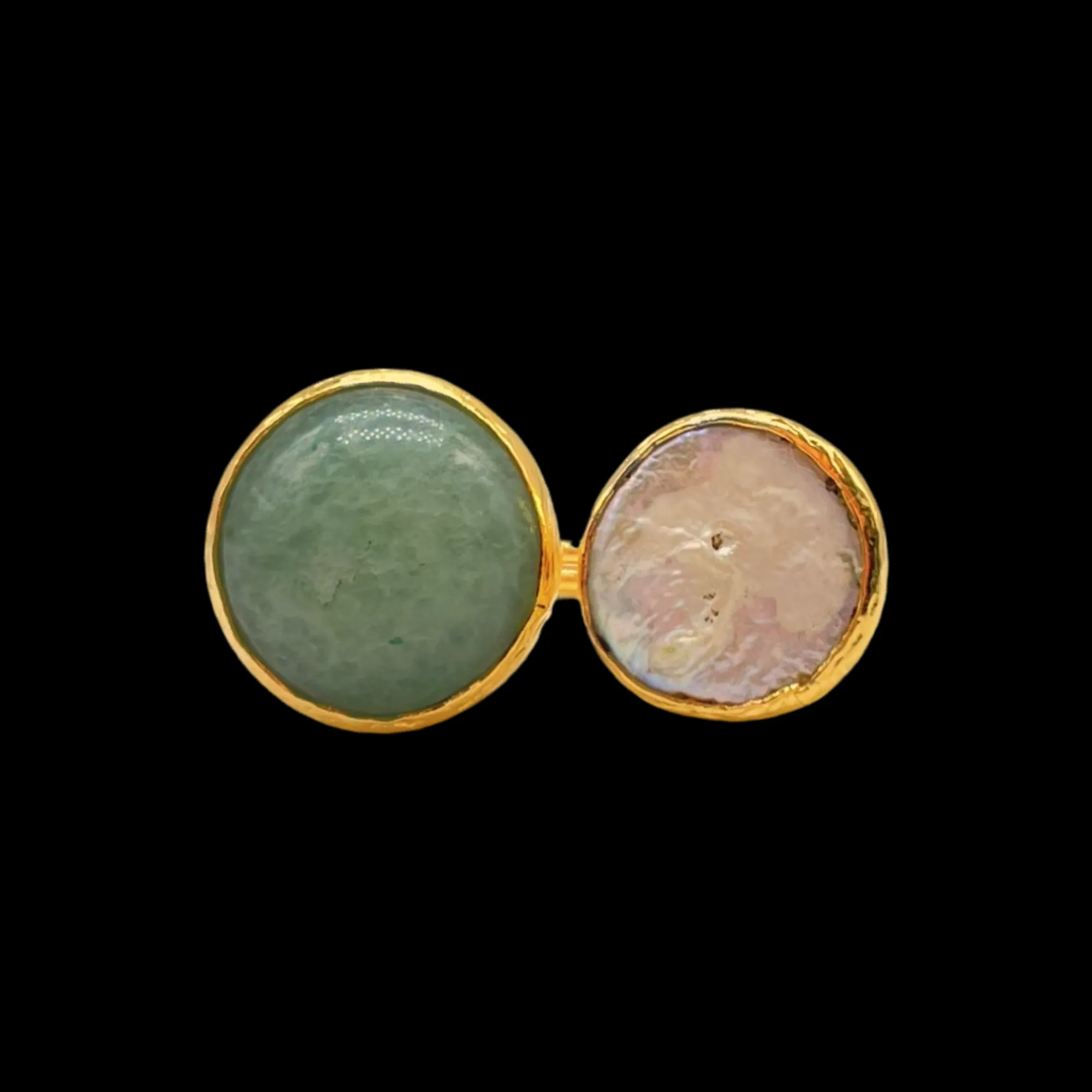 Susmie's Nostalgia Ring< Stone | Golden