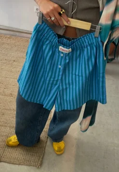 Susmie's Not from my Boyfriend Shorts Blue< Pants