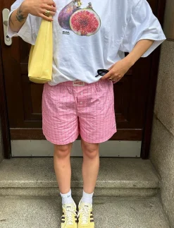 Susmie's Not from my Boyfriend Shorts Pink< Pants