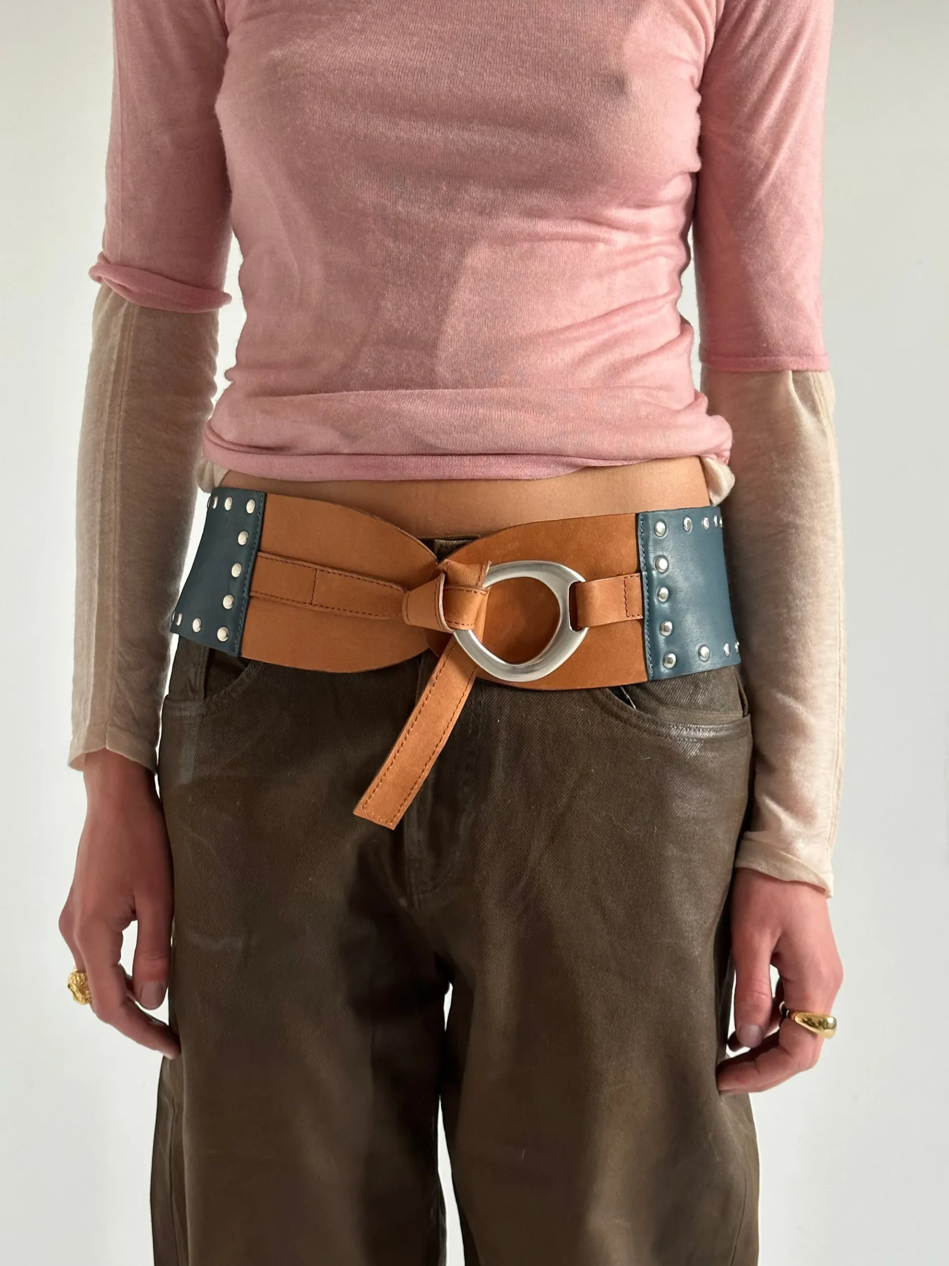Susmie's Nuvola Belt< Belts | Belts