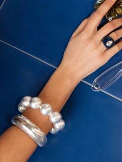 Susmie's Snowball Silver Bracelet< Bracelets