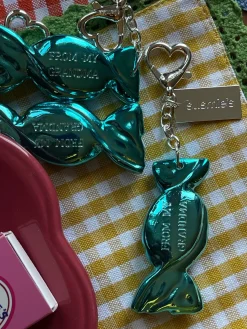 Susmie's Sugar Sweet Key Charm< Keycharms | Bags