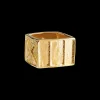 Susmie's Unusual Ring Gold< Golden